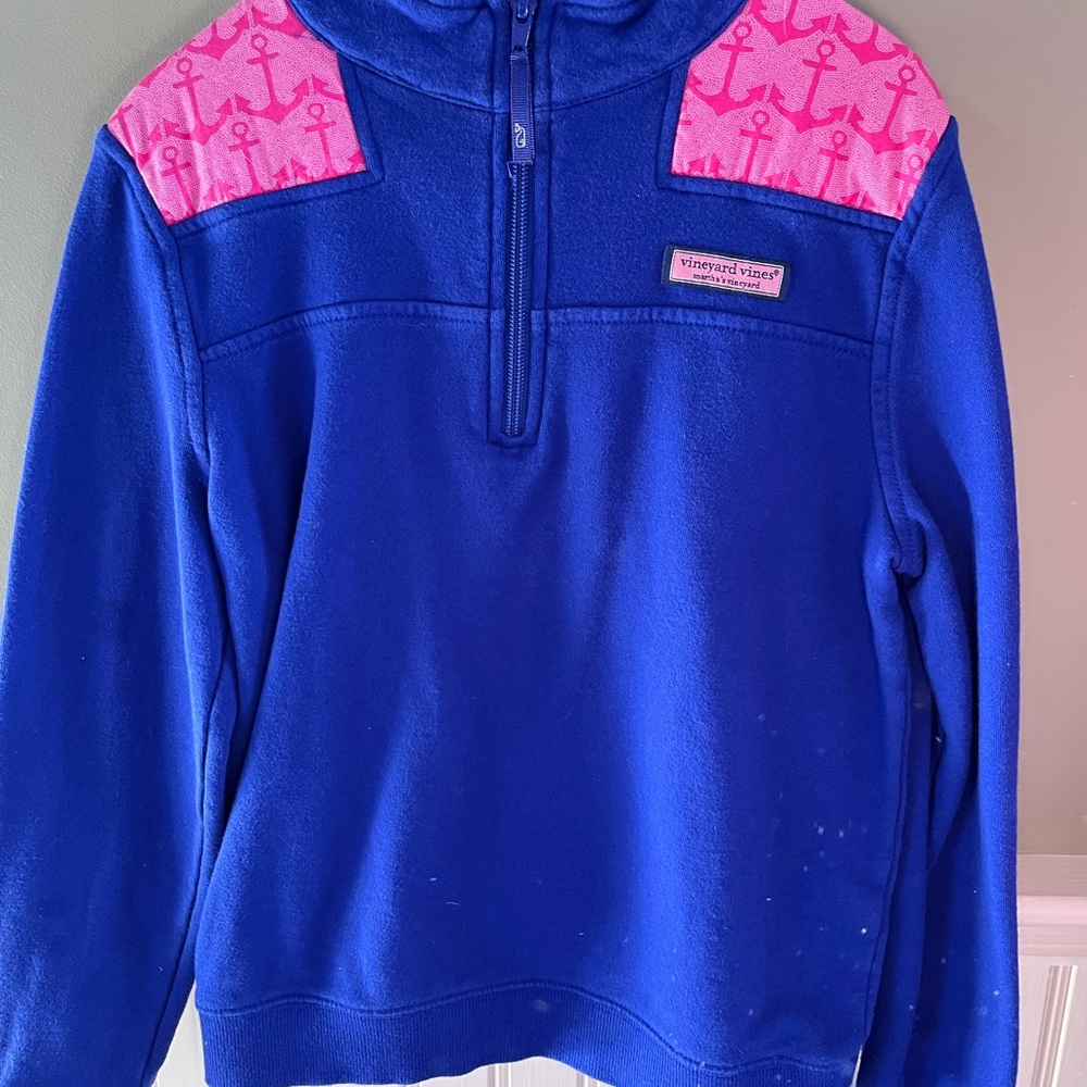 Vineyard Vines girls pullover